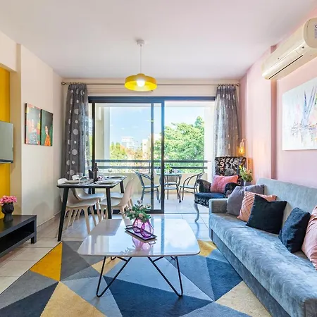 Freya 1-bedroom In لارنكا
