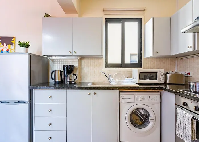 Freya 1-bedroom In ラルナカ