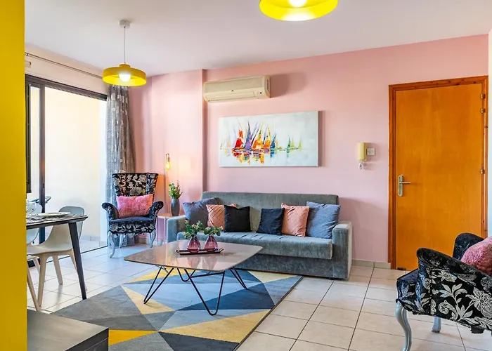 アパート Freya 1-bedroom In ラルナカ