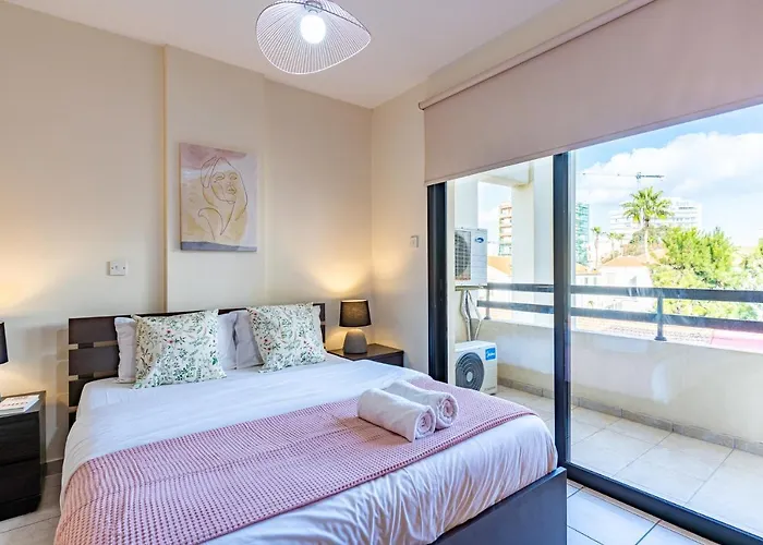 Freya 1-bedroom In Apartment Larnaca